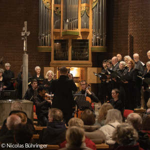 Kantorei und Orchester vom Publikum aus gesehen
